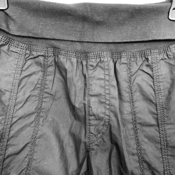 Calvin Klein PERFORMANCE Black Cropped Pants sz S - Picture 6 of 16